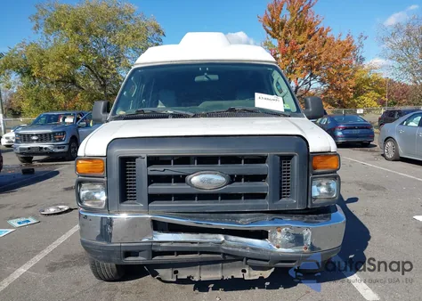2013 Ford E-350 Super Duty Commercial from USA, damaged, VIN 1FTSS3EL3DDB29565